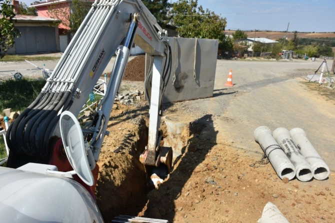 Süleymanpaşa’nın Kazandere Mahallesi kanalizasyona kavuşuyor