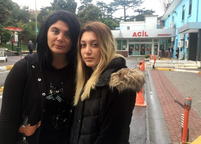 Göğüs ağrısı şikayetiyle hastaneye kaldırılan Ünlü sanatçı Mustafa Topaloğlu’ndan iyi haber