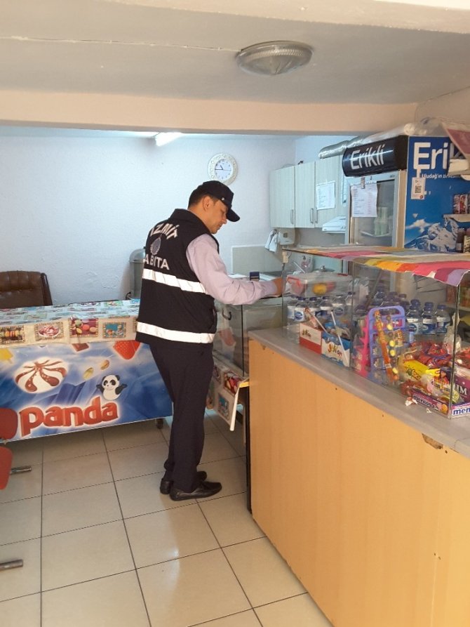 İzmit Belediyesi Ruhsat ve Denetim Müdürlüğünden Okul kantinlerine sıkı denetim