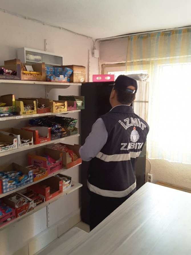İzmit Belediyesi Ruhsat ve Denetim Müdürlüğünden Okul kantinlerine sıkı denetim