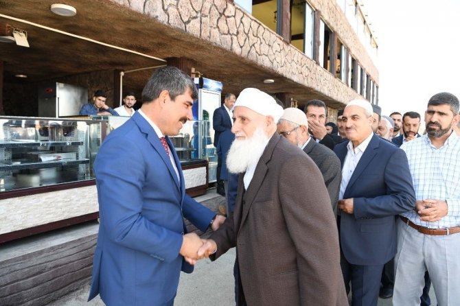 Muş Belediye Başkanı Feyat Asya din görevlileriyle bir araya geldi