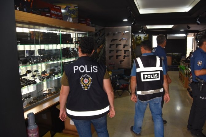 Antalya’da Türkiye Güven Huzur Uygulaması'nda 5 bin 803 kişi sorgulandı