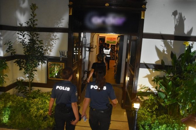 Antalya’da Türkiye Güven Huzur Uygulaması'nda 5 bin 803 kişi sorgulandı