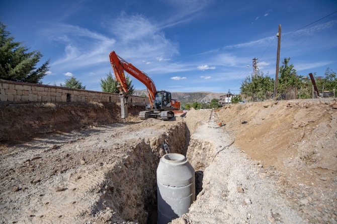 Arapgir’e 171 kilometrelik içmesuyu ve kanalizasyon altyapısı