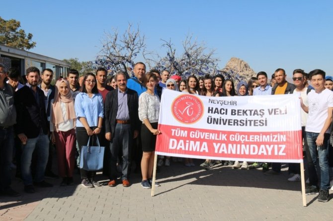 Nevşehir Hacı Bektaş Veli Üniversitesi 1. sınıf öğrencilerine ‘Geleneksel Uyum Gezisi’ düzenledi