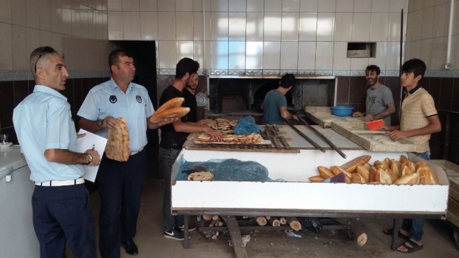 Muş Belediyesi Zabıta Müdürlüğü ekipleri fırınları denetledi