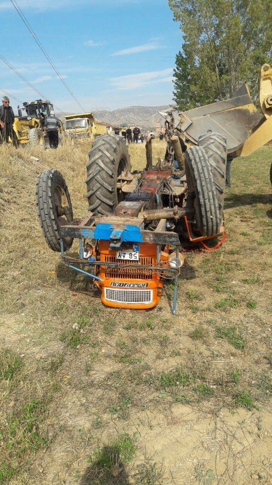 Tokat'ın Zile ilçesinde traktör devrildi: 1 yaralı