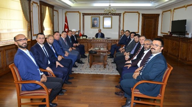 Vali Akın: "Olovo’da Ahi Evran-ı Veli Camii’nin inşaatına başlanmış olması son derece anlamlı"