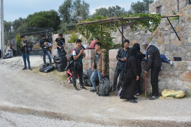 Çanakkale'de Yunanistan'ın Midilli Adası'na kaçmak isteyen 41 mülteci yakalandı