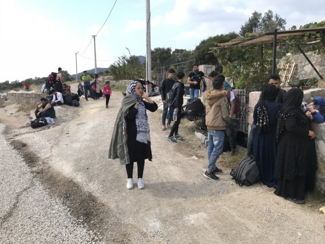 Çanakkale'de Yunanistan'ın Midilli Adası'na kaçmak isteyen 41 mülteci yakalandı