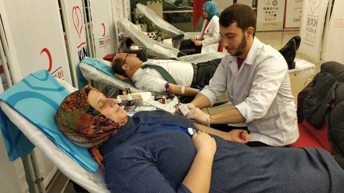 Samsun Adliyesi çalışanları Türk Kızılayı'na kan bağışında bulundu - 11 Ekim 2018