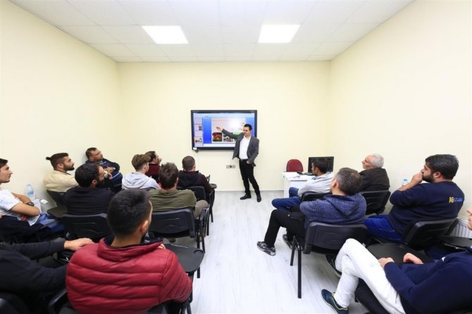 Nevşehir Belediyesi tarafından Ev ve süs hayvanları yetiştiriciliği eğitimi başladı