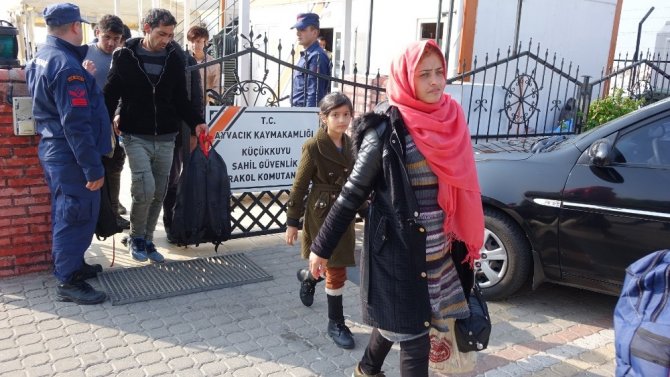 Çanakkale'nin Ayvacık ilçesinde 40 mülteci yakalandı