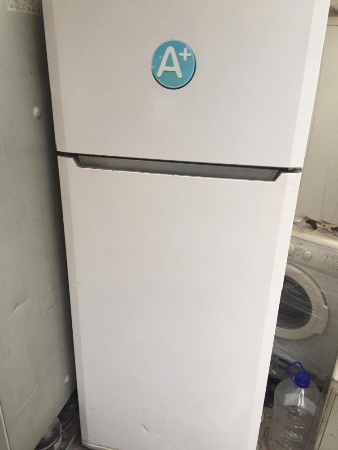 Hırsızlar evi talan etti