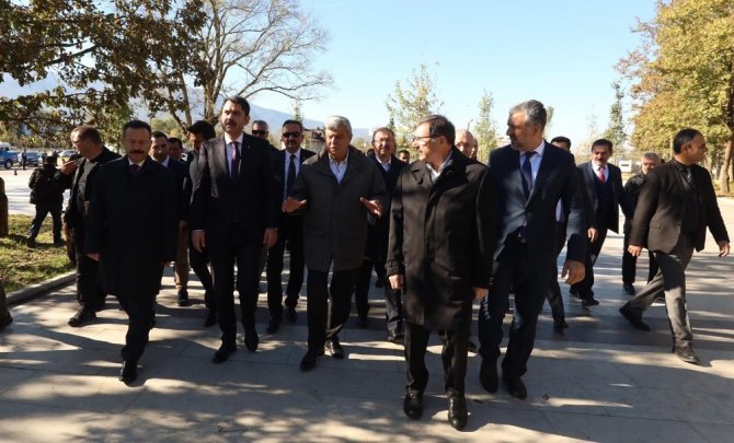 Binalarda önden 2 arkadan 6 kat görünme devri bitiyor