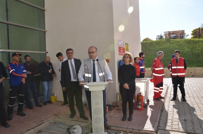 Malatya Eğitim ve Araştırma Hastanesinde gerçeğini aratmayan tatbikat