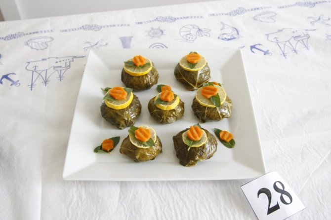 Orhangazi ilçesinde bu yıl 40'ıncısı düzenlenen yarışmada Zeytinyağlı yemekler yarıştı