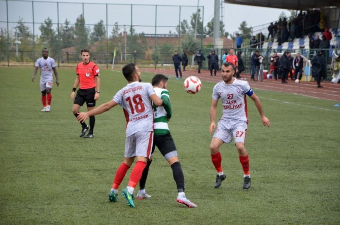 Gaziantep Ankas İstiklalspor ile 1-1 berabere kaldı.