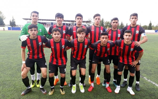 Bölgesel Kros Liginde mücadele eden Van Büyükşehir Belediyespor Kulübünden büyük başarı