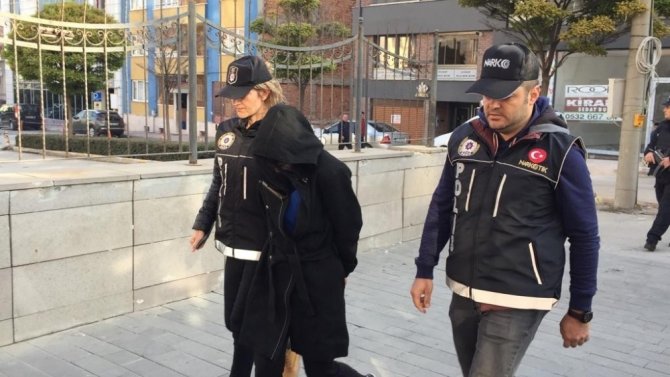 Eskişehir'de Uyuşturucu 9 şüpheliden 6'sı adliyeye sevk edildi.