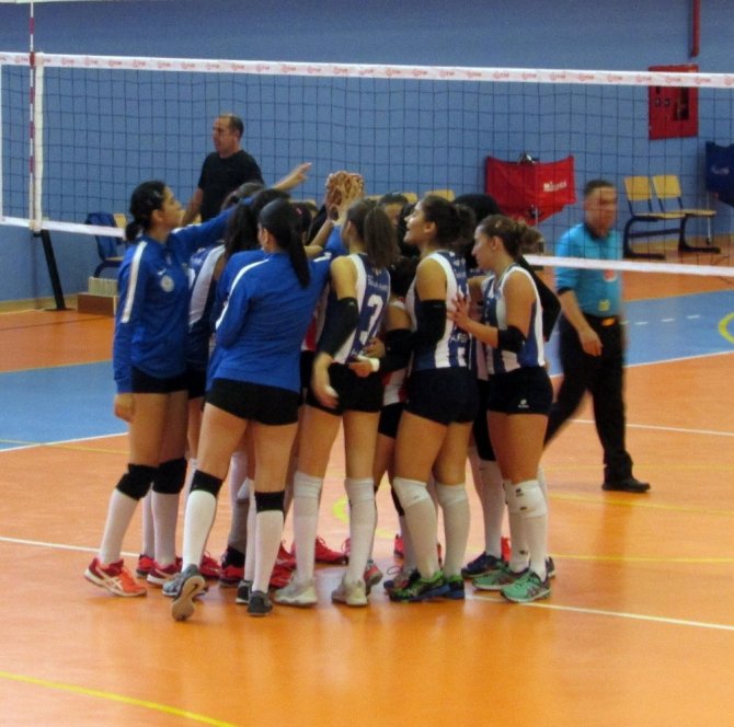 Kayseri OSB Teknik Koleji Atletikspor 6'da 6 yaparak yoluna namağlup devam ediyor