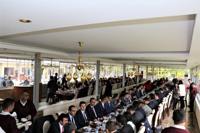 Gaziantep'ten Tayini çıkan hakim ve savcılara veda yemeği