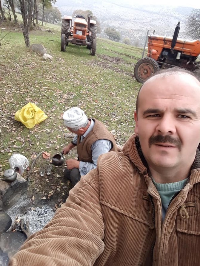 Balıkesir'in Dursunbey ilçesinde Traktörün altında kalan şahıs hayatını kaybetti