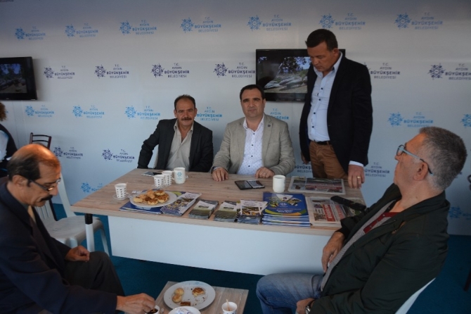 Aydın Büyükşehirin hizmet tırı Söke’deydi