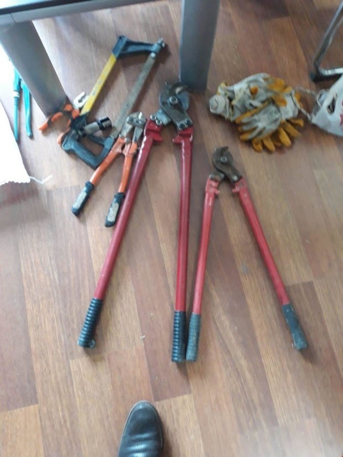 Balıkesir Dursunbey'de Kablo hırsızları suçüstü yakalandı