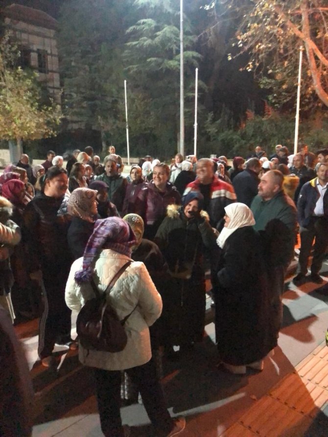 Bilecik'te Umre yolcuları kutsal topraklara uğurlandı