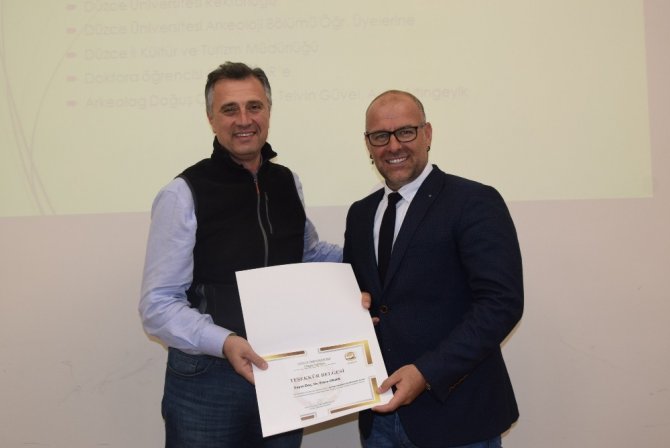 Doç. Dr. Emre Okan, ’’Konuralp kazı çalışmalarıyla şehre çok önemli kültür mirası kazandıracağız’’