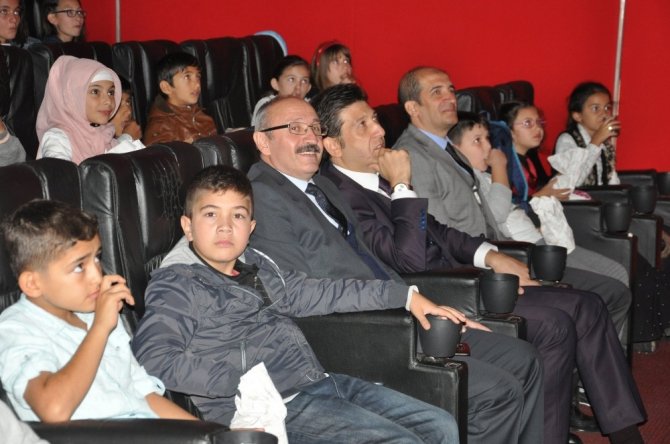 Tekirdağ'da Sinemaya gitmeyen çocuk kalmayacak