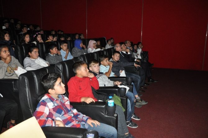 Tekirdağ'da Sinemaya gitmeyen çocuk kalmayacak