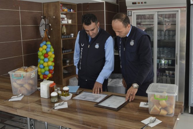 Tepebaşı Belediyesi 175 işletmede halk sağlığı için denetleme çalışması gerçekleştirdi