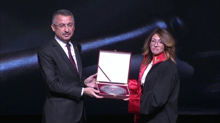 Fuat Oktay: 4 bin civarındaki FETÖ üyesi hakim  ve savcı tasfiye edilmiştir 