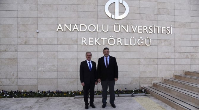 Anadolu Üniversitesi Rektörü Prof. Dr. Şafak Ertan Çomaklı'ya ziyaretler sürüyor