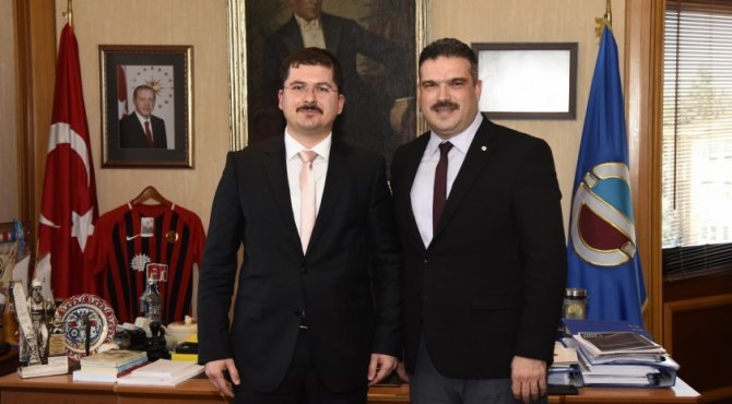 Anadolu Üniversitesi Rektörü Prof. Dr. Şafak Ertan Çomaklı'ya ziyaretler sürüyor