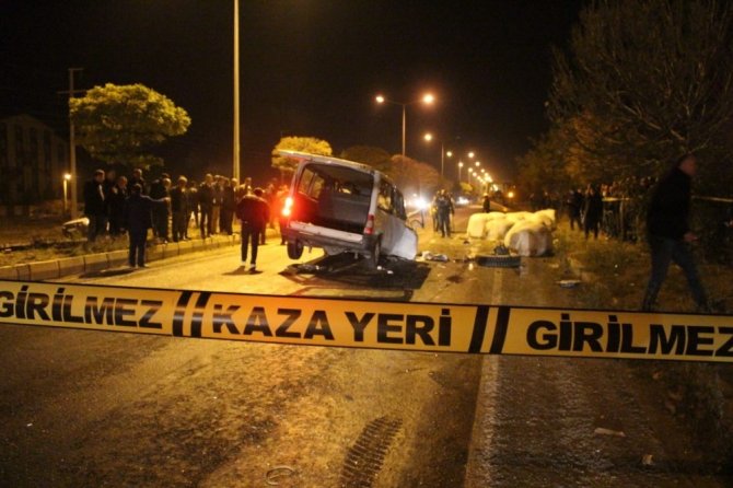 Kazada hayatını kaybeden 21 yaşındaki Sibel Çelik son yolculuğuna uğurlandı