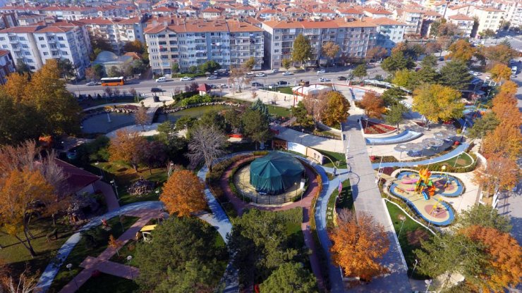 Kırşehir’de kartpostallık sonbahar manzaraları görenleri büyüledi