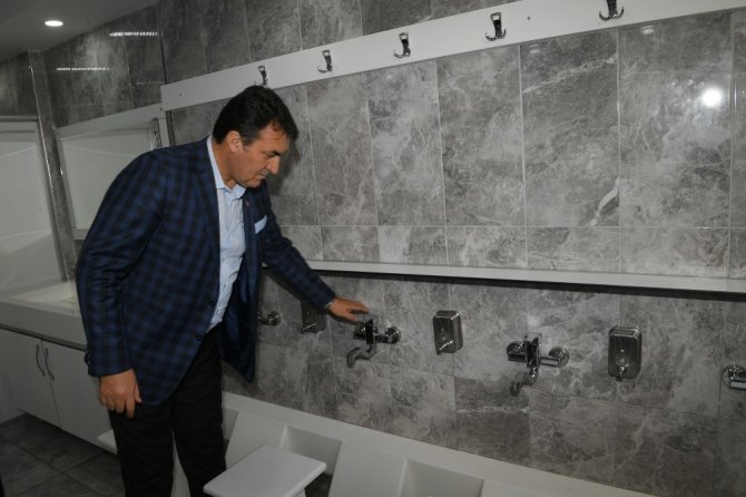 Osmangazi Belediyesi Aygörenler Cami'nin eksiklerini giderdi