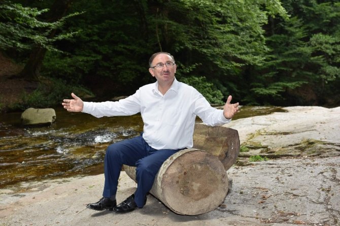 Su Uçtu Şelalesi ve tabiat parkı muhteşem güzelliğiyle büyülüyor