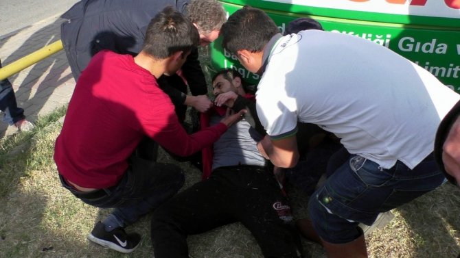 Aydın'daki Trafik kazasında motosiklet sürücüsü ölümden kıl payı kurtuldu