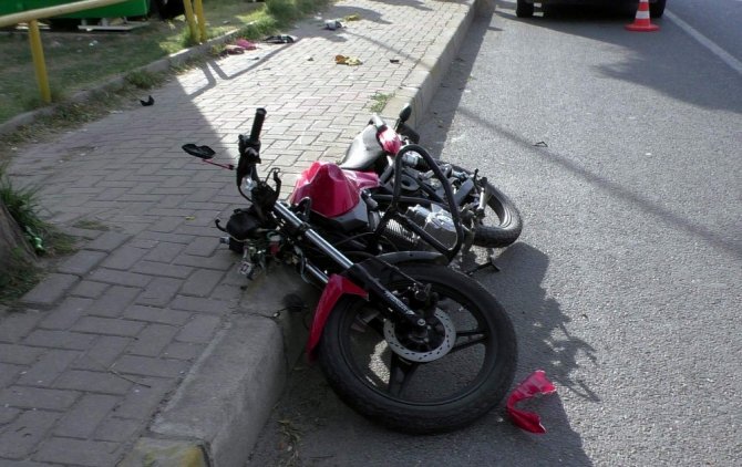 Aydın'daki Trafik kazasında motosiklet sürücüsü ölümden kıl payı kurtuldu