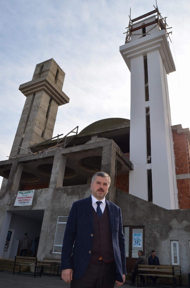 Trabzon'da 2 yıl önce inşaatı duran caminin yapımına tekrar başlandı