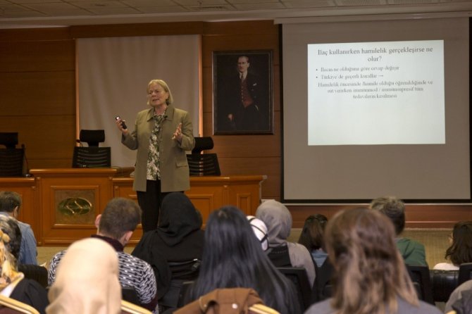 MultiplSkleroz daha çok genç erişkin yaşlarda başlayan bir hastalıktır