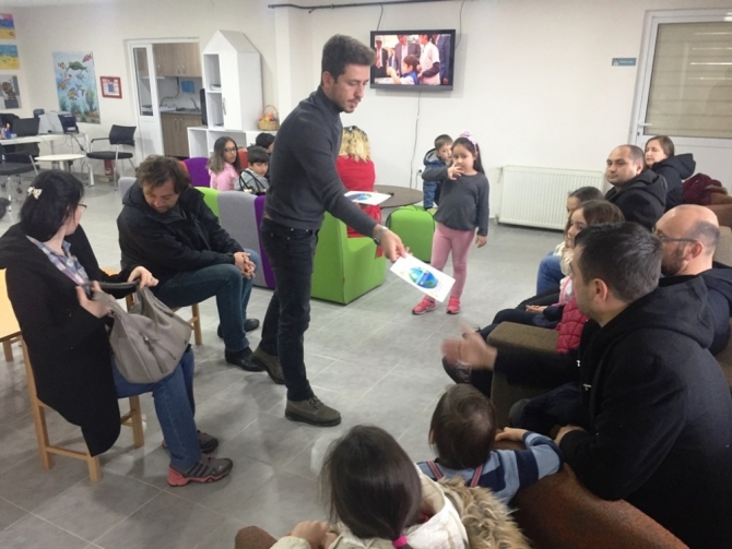 Süleymanpaşa Çocuk Kulübü AHBAP ile çocuklara haklarını anlattı