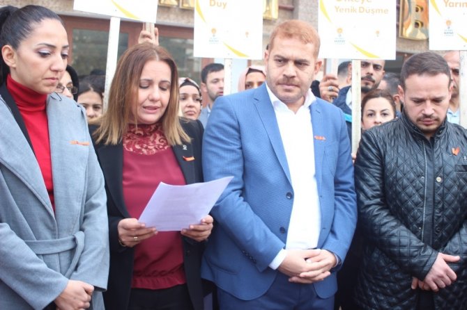 AK Parti’den 25 Kasım Kadına Yönelik Şiddetle Mücadele etkinliği düzenlendi