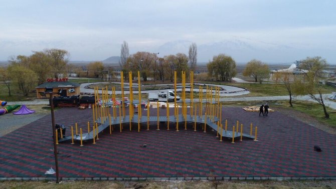 Erzincan Belediyesi asfalt çalışmalarına aralıksız devam ediyor