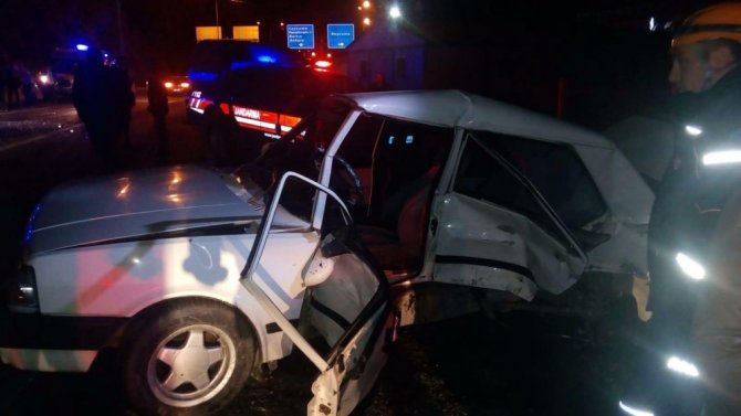 Zonguldak'ta iki aracın çarpıştığı trafik kazasında 1 kişi yaralandı