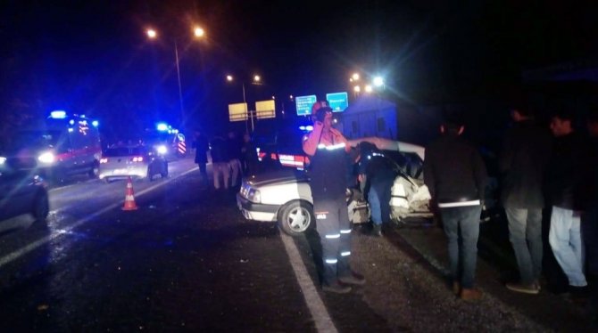 Zonguldak'ta iki aracın çarpıştığı trafik kazasında 1 kişi yaralandı
